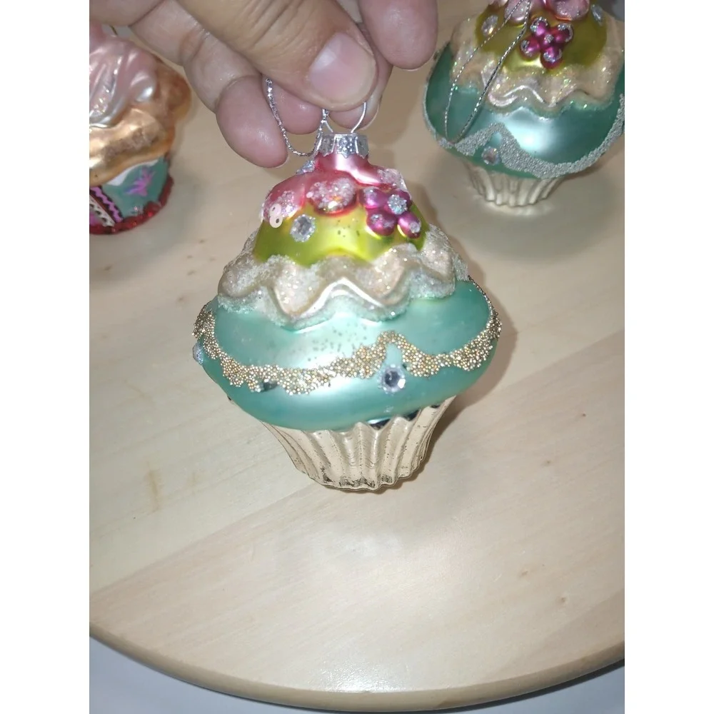 Lot Of 3 Pastel Glass Christmas Cupcakes